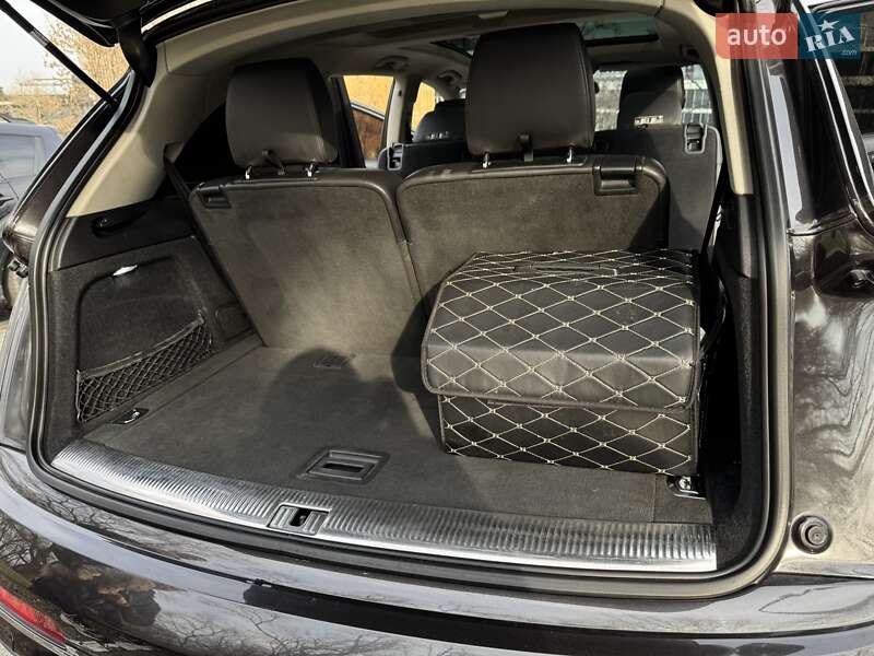 Позашляховик / Кросовер Audi Q7 2014 в Одесі