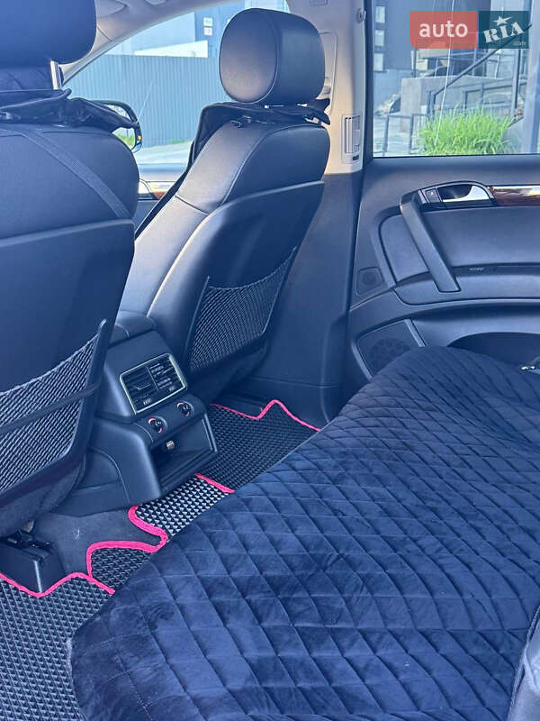 Внедорожник / Кроссовер Audi Q7 2015 в Львове