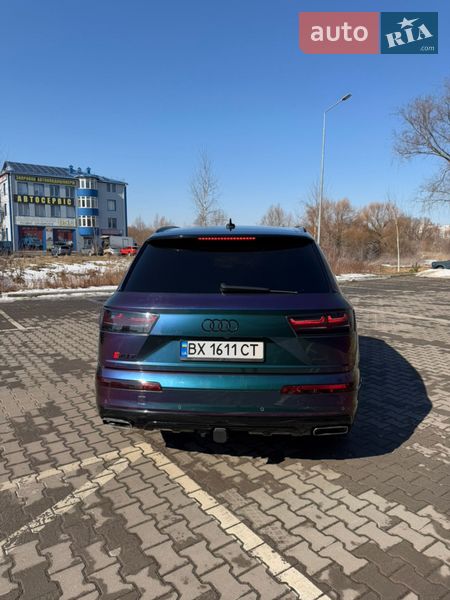 Позашляховик / Кросовер Audi Q7 2017 в Хмельницькому