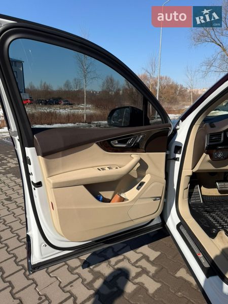 Позашляховик / Кросовер Audi Q7 2017 в Хмельницькому