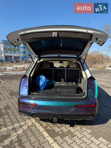 Позашляховик / Кросовер Audi Q7 2017 в Хмельницькому