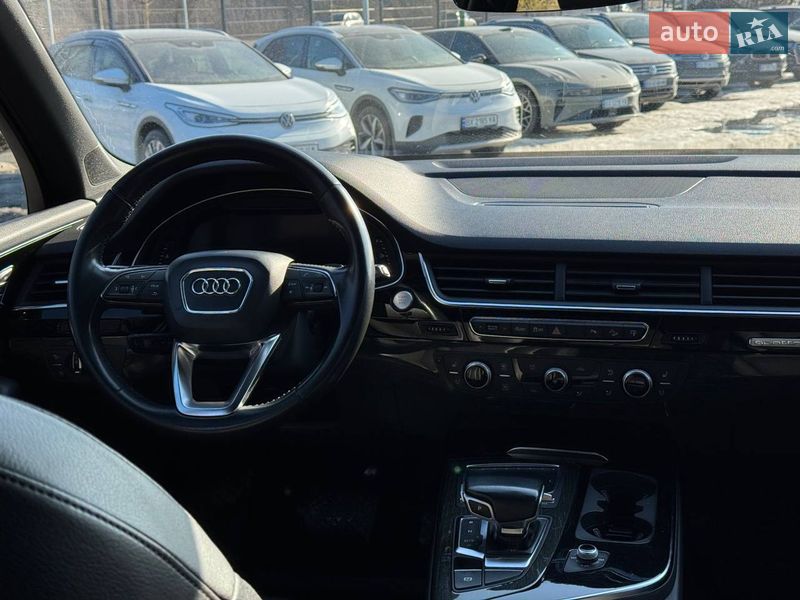 Позашляховик / Кросовер Audi Q7 2017 в Кам'янець-Подільському