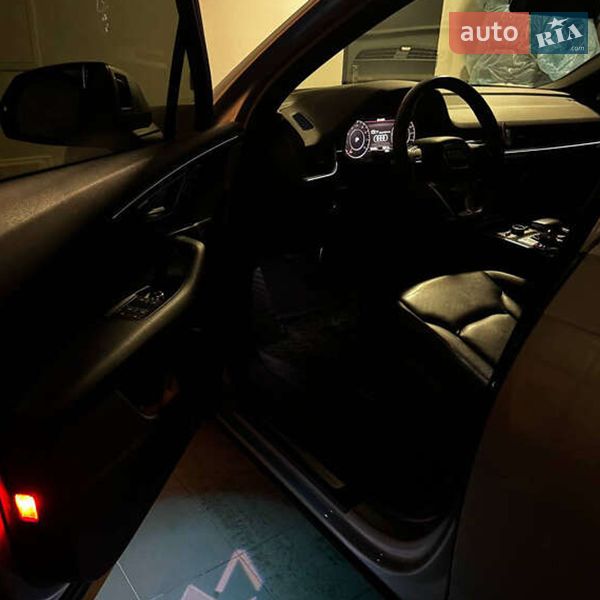 Внедорожник / Кроссовер Audi Q7 2017 в Киеве фото 5 Внедорожник / Кроссовер Audi Q7 2017 в Киеве
