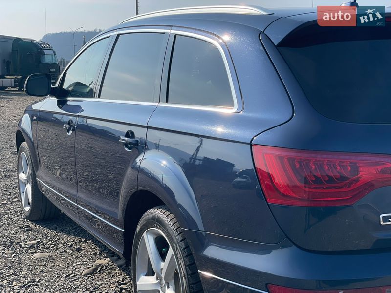 Внедорожник / Кроссовер Audi Q7 2013 в Хусте