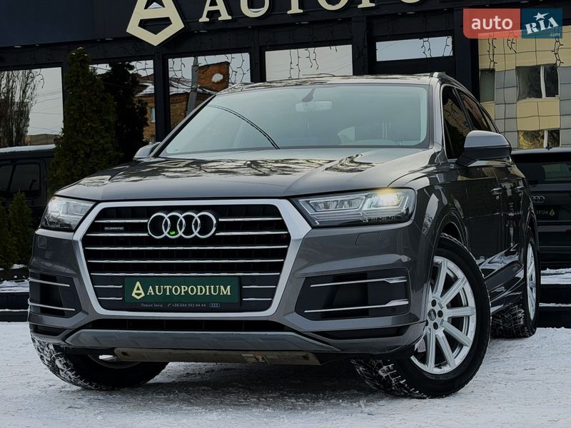 Внедорожник / Кроссовер Audi Q7 2015 в Киеве