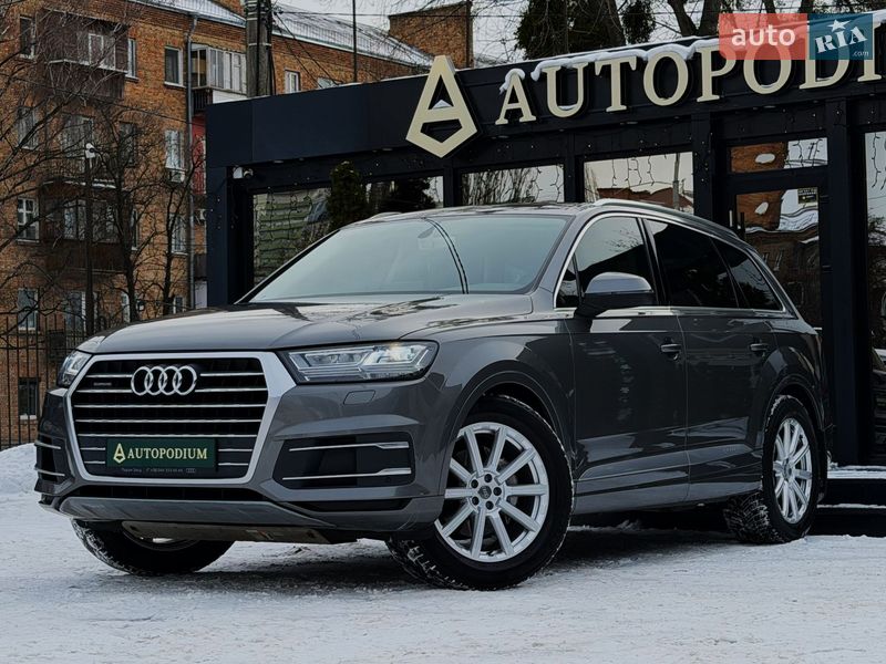 Внедорожник / Кроссовер Audi Q7 2015 в Киеве
