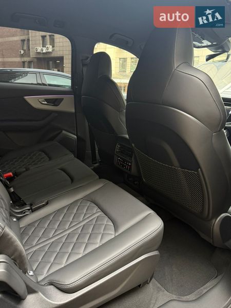 Внедорожник / Кроссовер Audi Q7 2026 в Киеве