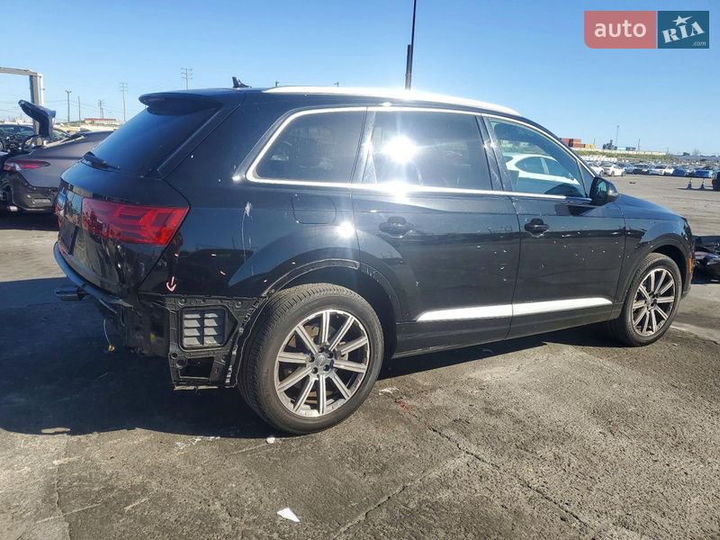 Позашляховик / Кросовер Audi Q7 2019 в Вінниці