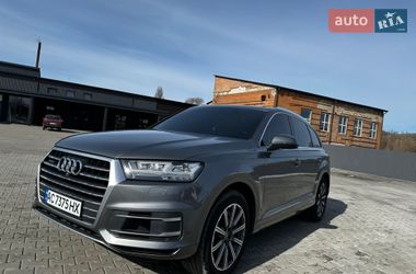 Позашляховик / Кросовер Audi Q7 2016 в Нововолинську
