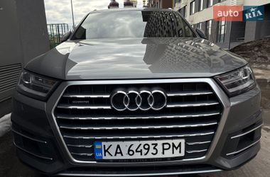 Внедорожник / Кроссовер Audi Q7 2016 в Киеве