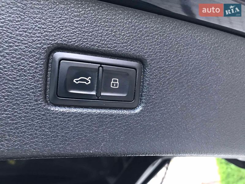 Внедорожник / Кроссовер Audi Q7 2015 в Луцке