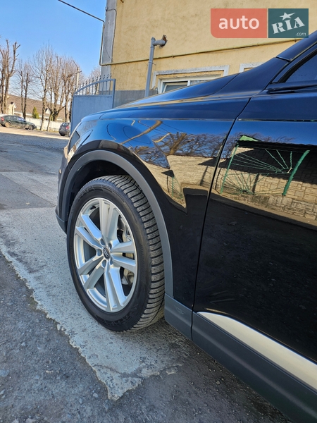 Внедорожник / Кроссовер Audi Q7 2015 в Мукачево