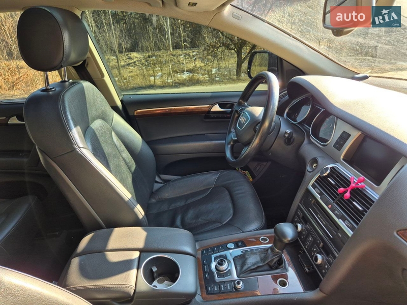 Внедорожник / Кроссовер Audi Q7 2012 в Владимире