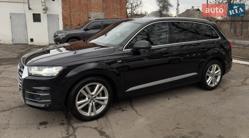 Внедорожник / Кроссовер Audi Q7 2018 в Полтаве