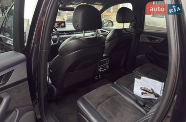 Внедорожник / Кроссовер Audi Q7 2018 в Полтаве