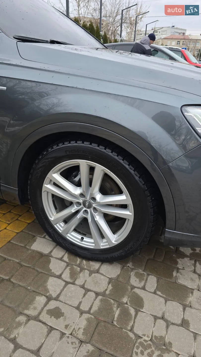 2016 Audi Q7 - мініатюра 14