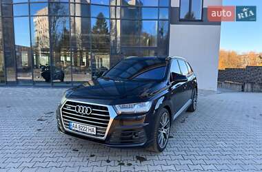 Внедорожник / Кроссовер Audi Q7 2016 в Ровно
