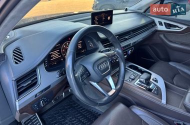 Внедорожник / Кроссовер Audi Q7 2016 в Ровно