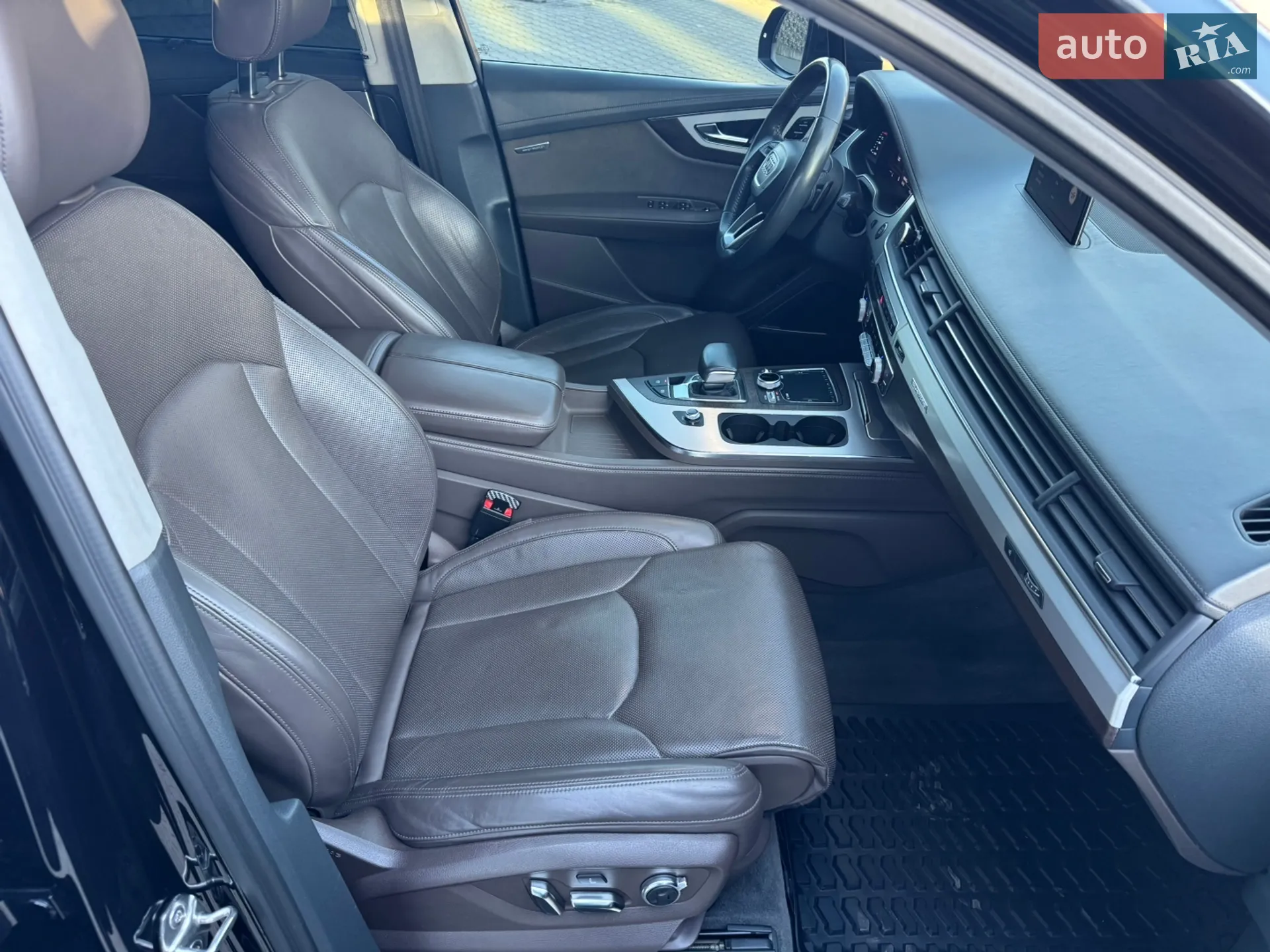 2016 Audi Q7 - мініатюра 44