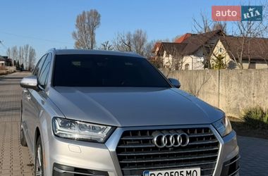 Внедорожник / Кроссовер Audi Q7 2018 в Мостиске