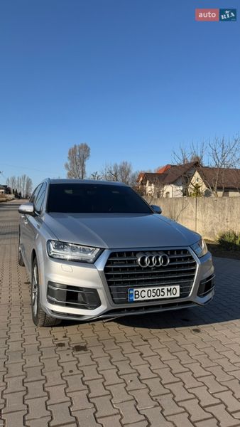 Внедорожник / Кроссовер Audi Q7 2018 в Мостиске