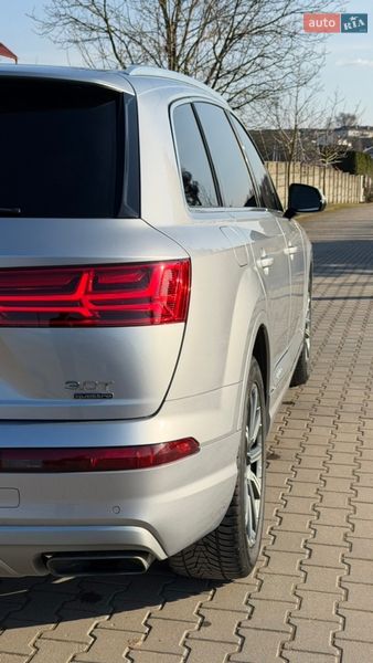 Внедорожник / Кроссовер Audi Q7 2018 в Мостиске