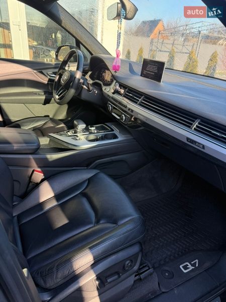 Позашляховик / Кросовер Audi Q7 2018 в Переяславі