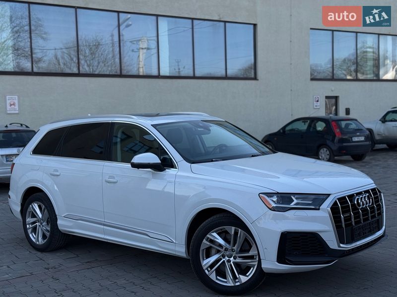 Внедорожник / Кроссовер Audi Q7 2019 в Стрые