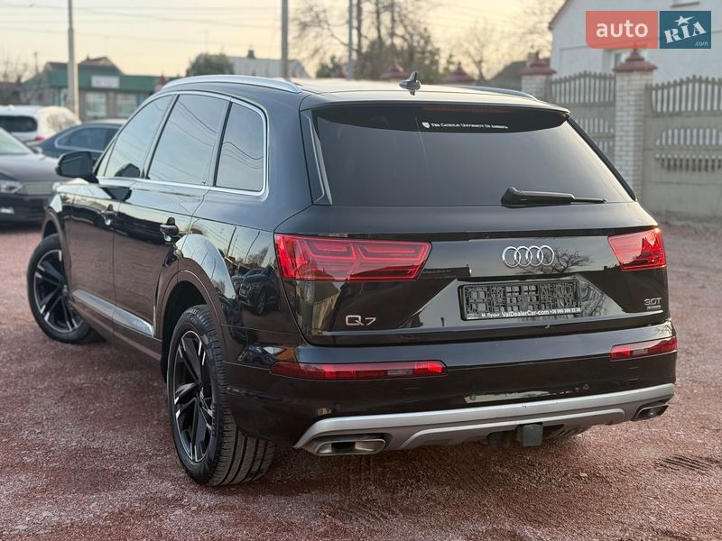 Внедорожник / Кроссовер Audi Q7 2017 в Луцке