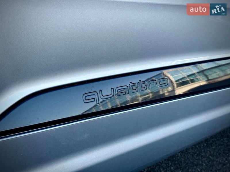 Позашляховик / Кросовер Audi Q7 2017 в Києві