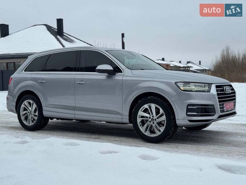 Внедорожник / Кроссовер Audi Q7 2018 в Киеве