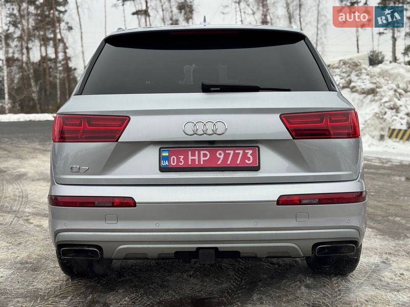 Внедорожник / Кроссовер Audi Q7 2018 в Киеве