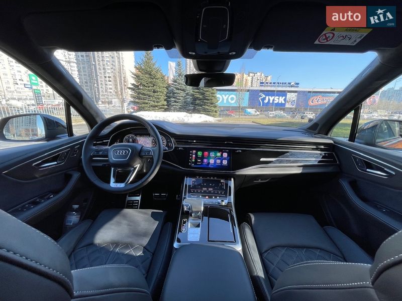 Внедорожник / Кроссовер Audi Q7 2024 в Киеве