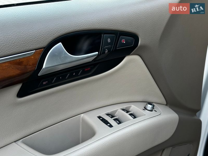 Внедорожник / Кроссовер Audi Q7 2014 в Львове