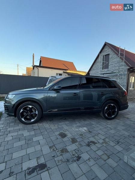 Позашляховик / Кросовер Audi Q7 2018 в Переяславі