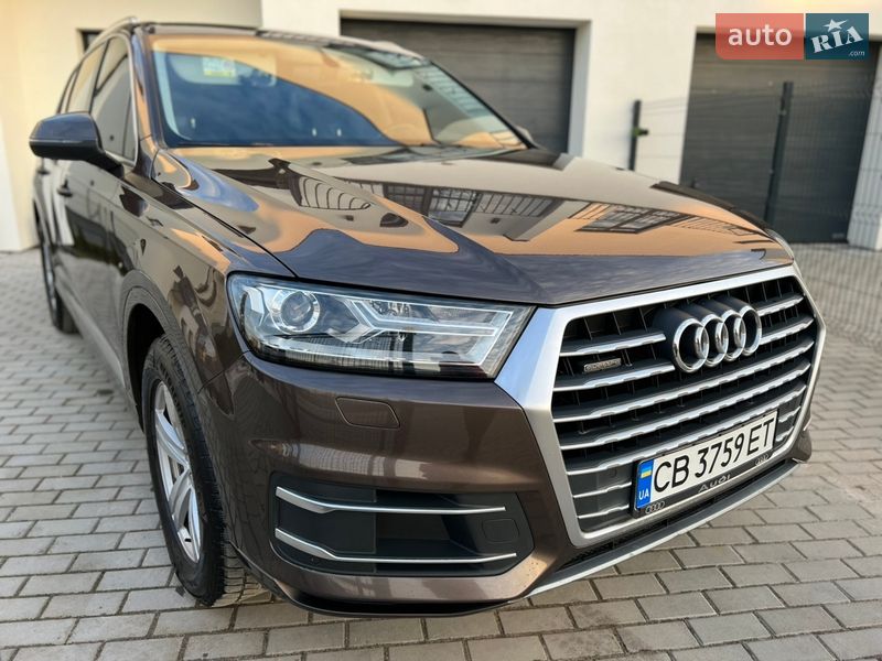 Внедорожник / Кроссовер Audi Q7 2017 в Львове