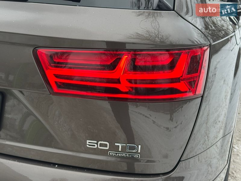 Внедорожник / Кроссовер Audi Q7 2017 в Львове
