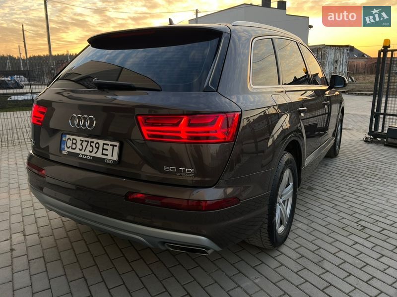 Внедорожник / Кроссовер Audi Q7 2017 в Львове