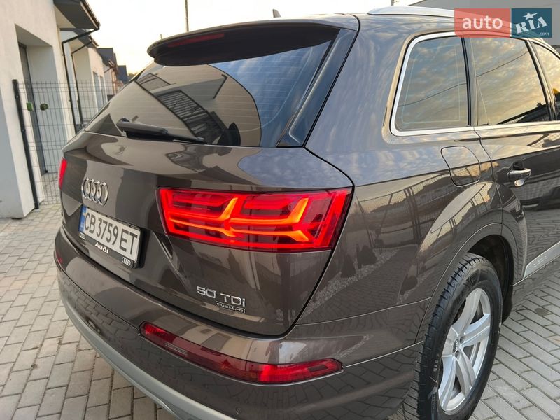 Внедорожник / Кроссовер Audi Q7 2017 в Львове