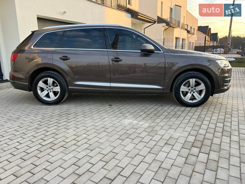 Внедорожник / Кроссовер Audi Q7 2017 в Львове