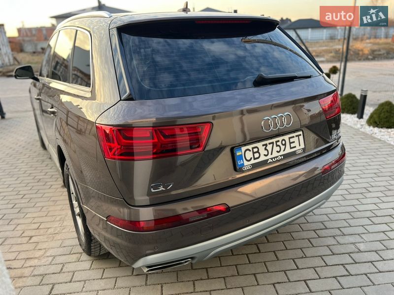 Внедорожник / Кроссовер Audi Q7 2017 в Львове