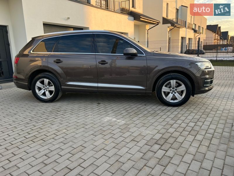 Внедорожник / Кроссовер Audi Q7 2017 в Львове