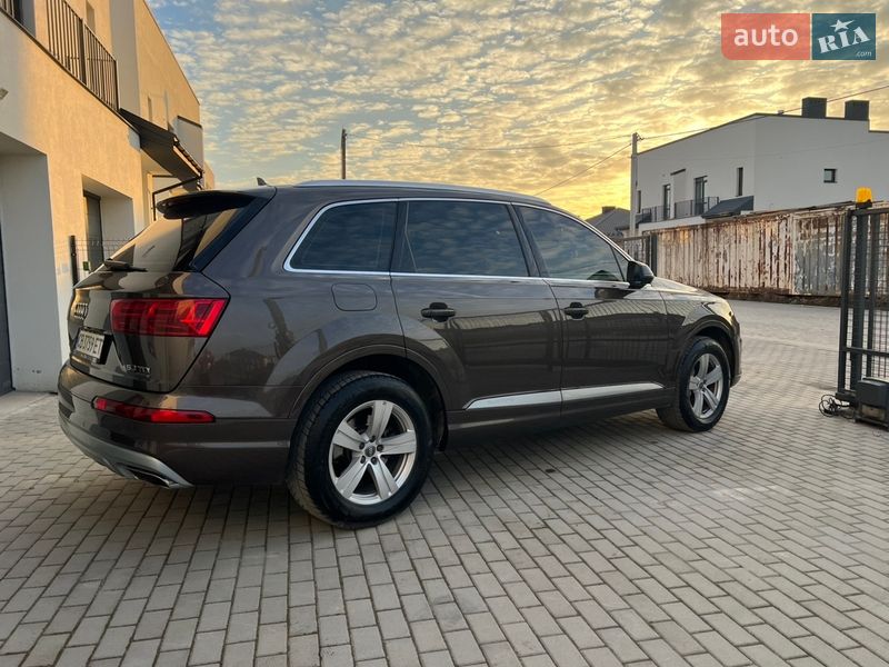 Внедорожник / Кроссовер Audi Q7 2017 в Львове