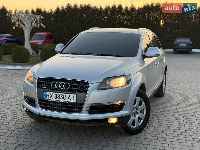Позашляховик / Кросовер Audi Q7 2007 в Чернівцях