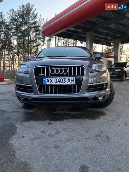 Позашляховик / Кросовер Audi Q7 2013 в Харкові