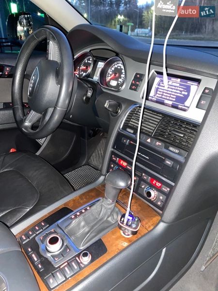 Позашляховик / Кросовер Audi Q7 2013 в Харкові