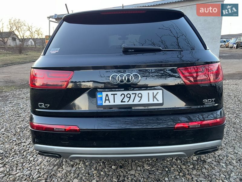 Позашляховик / Кросовер Audi Q7 2017 в Коломиї