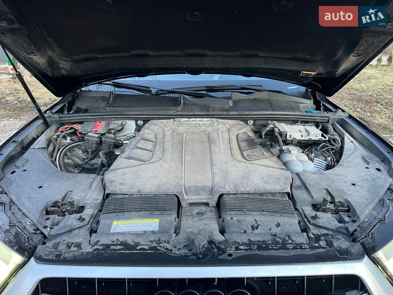 Позашляховик / Кросовер Audi Q7 2017 в Коломиї