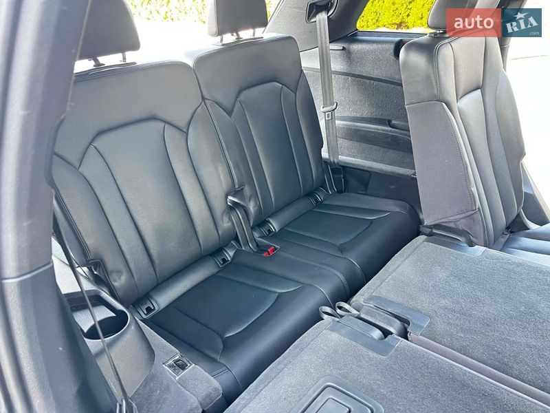 Позашляховик / Кросовер Audi Q7 2018 в Києві