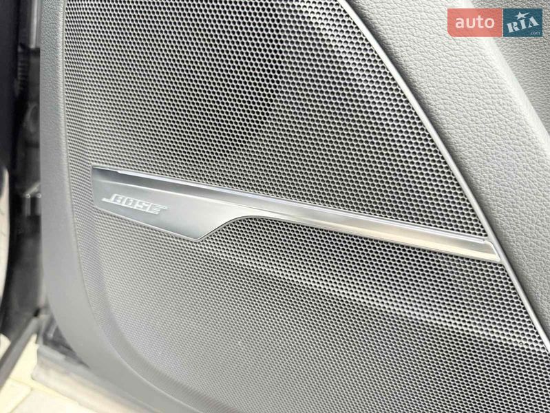 Позашляховик / Кросовер Audi Q7 2020 в Хусті